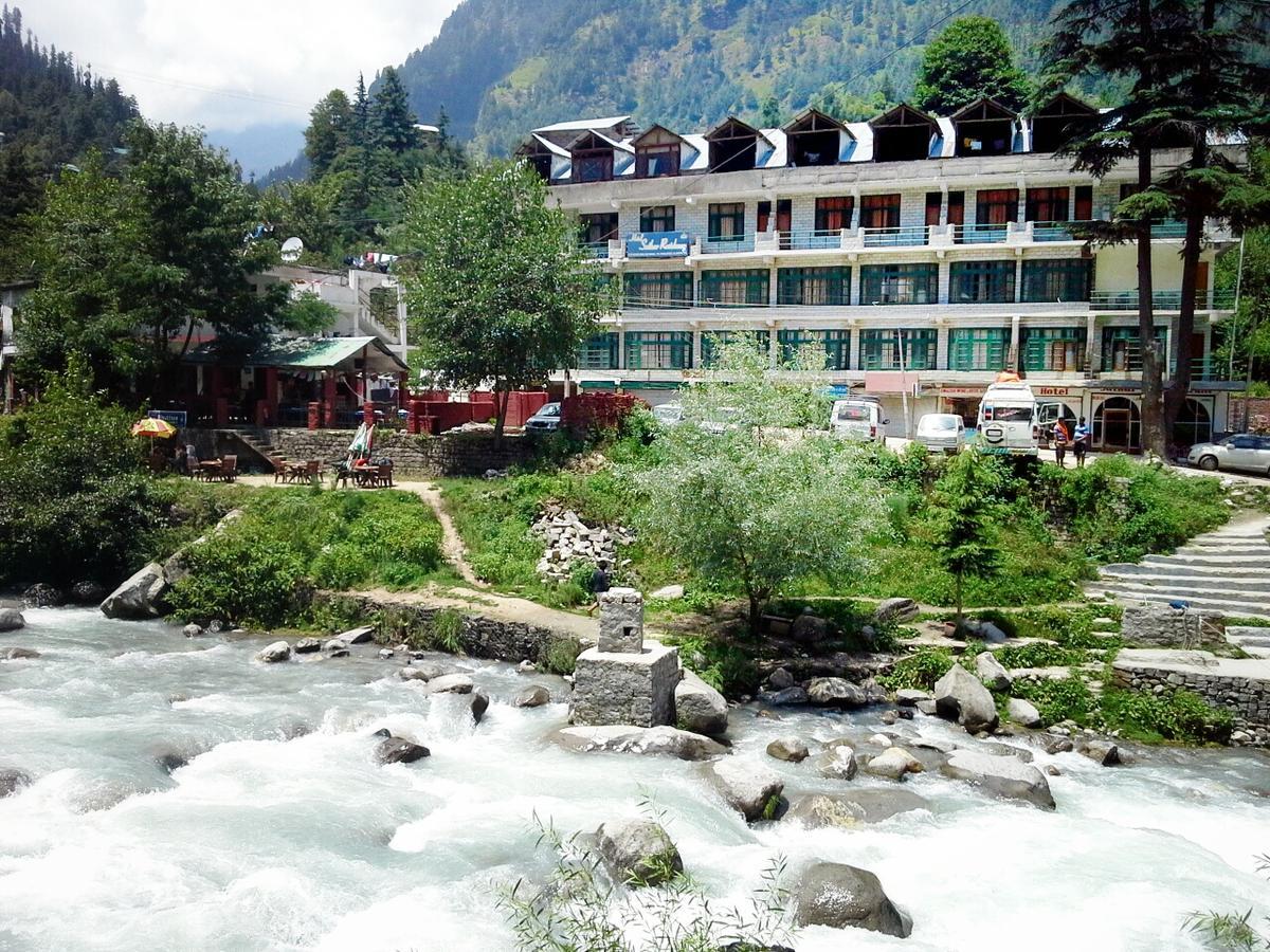 Hotel Satkar Residency - Riverside Old Manali Экстерьер фото